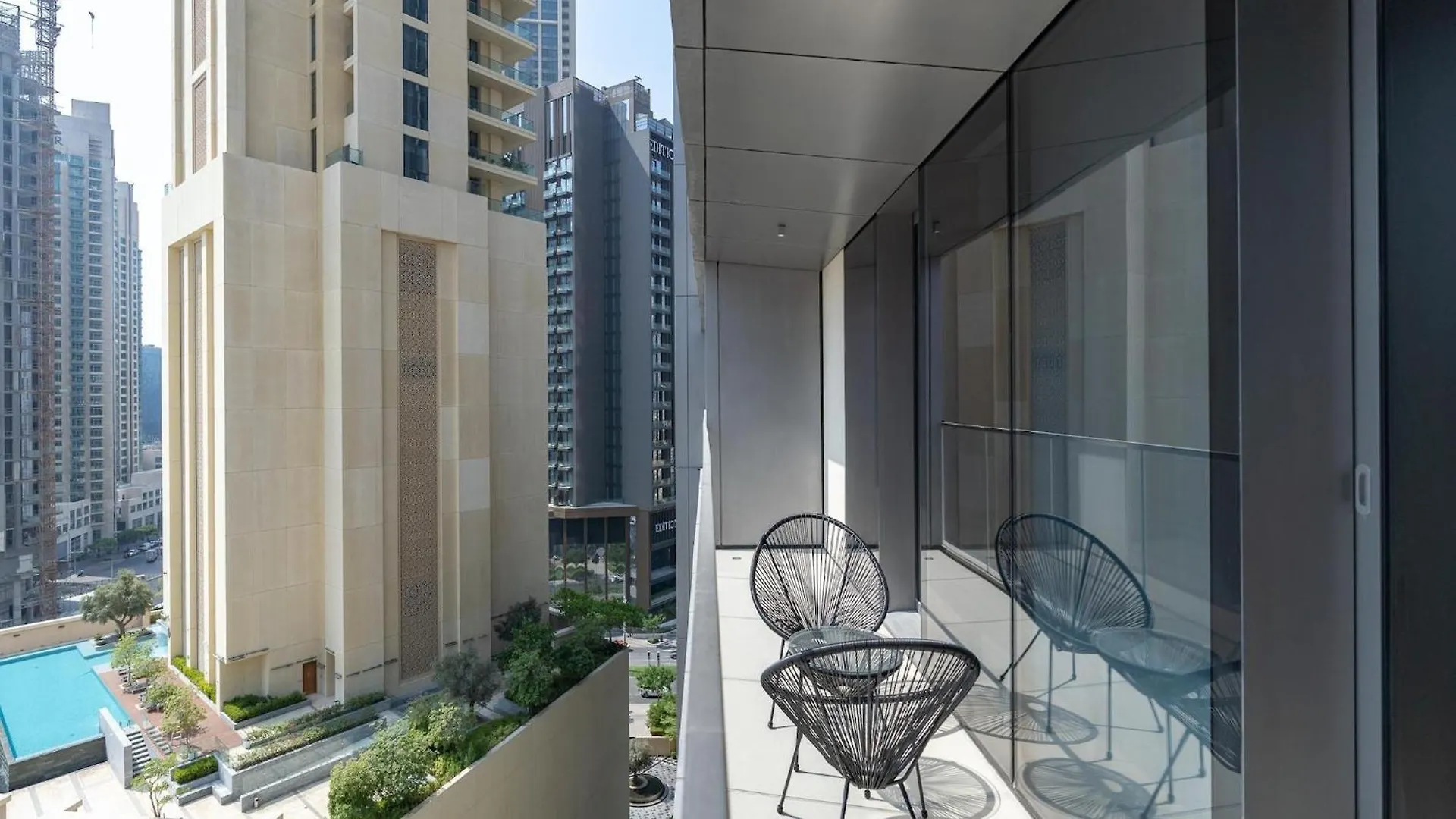 Luxurious Stylish Apartments Across Dubai Mall Burj Khalifa City Views アラブ首長国連邦