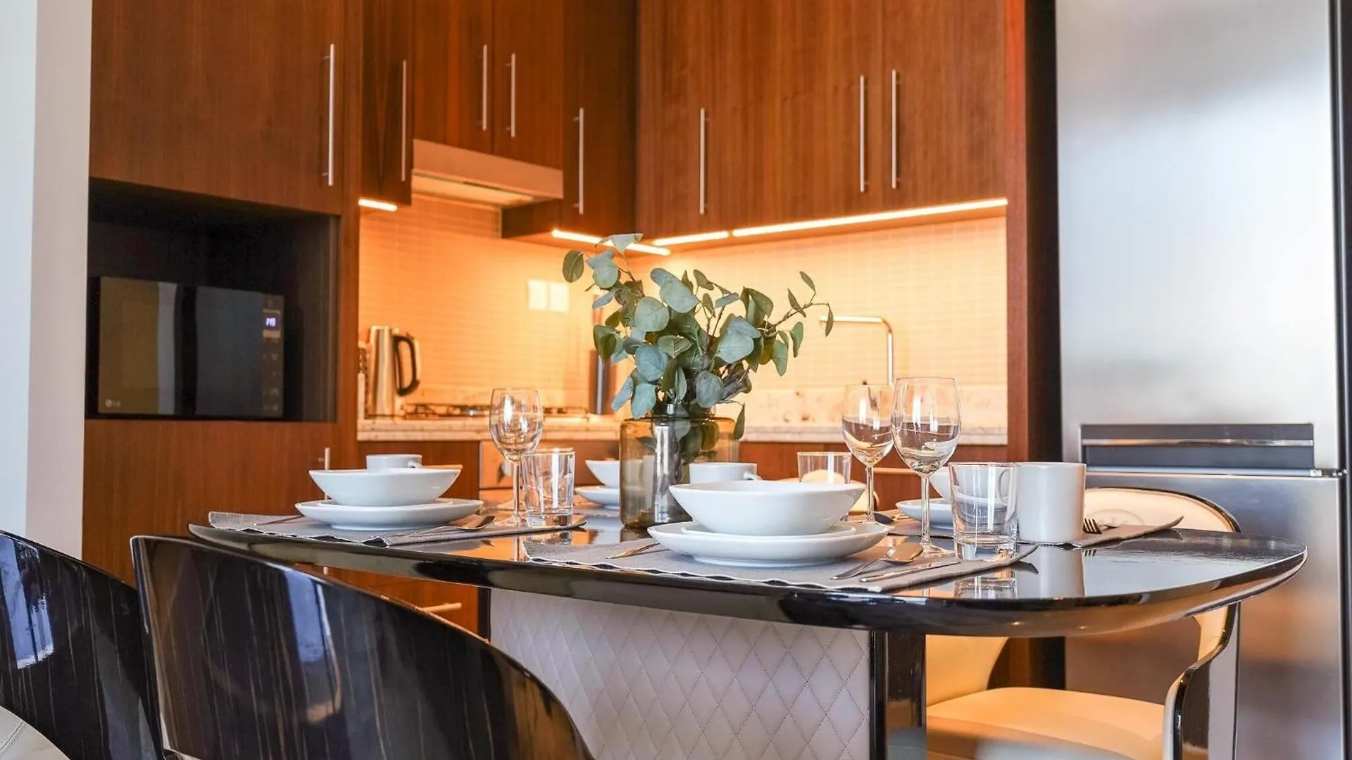 Luxurious Stylish Apartments Across Dubai Mall Burj Khalifa City Views アラブ首長国連邦