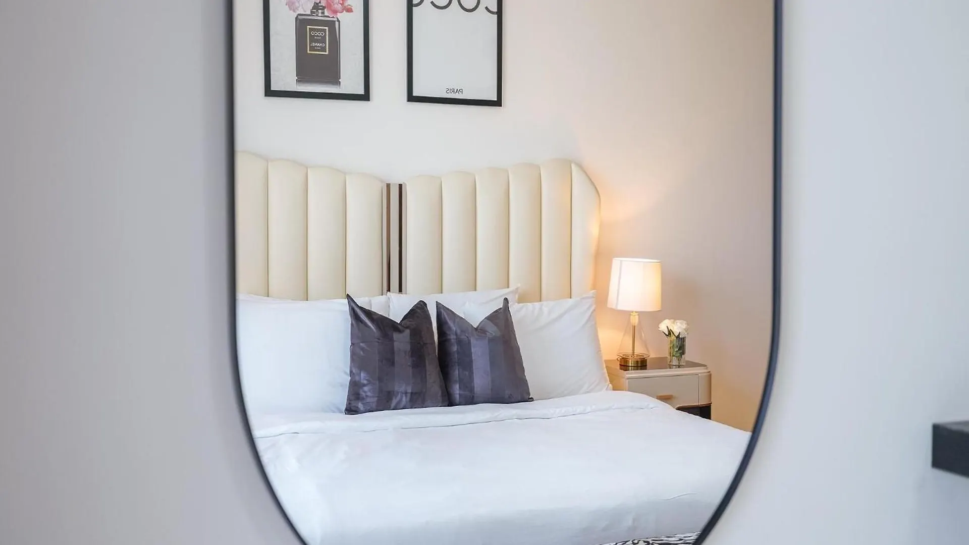 Luxurious Stylish Apartments Across Dubai Mall Burj Khalifa City Views 0*,  アラブ首長国連邦